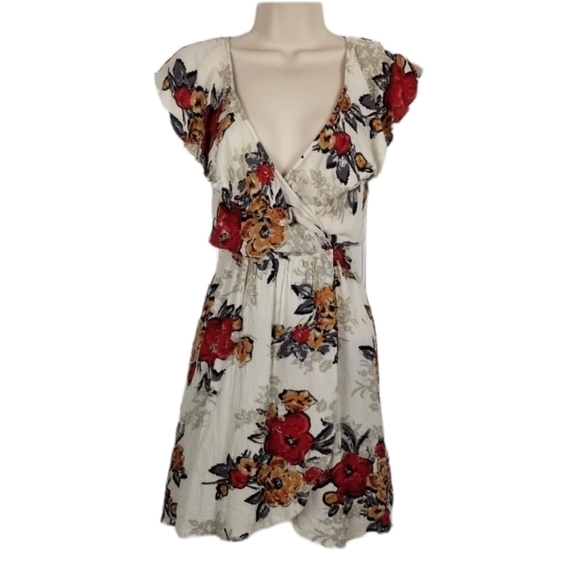 ILLA ILLA Deep V Floral Mini Dress Ruffle Feminine Faux Wrap Rayon Size Small - Picture 1 of 7